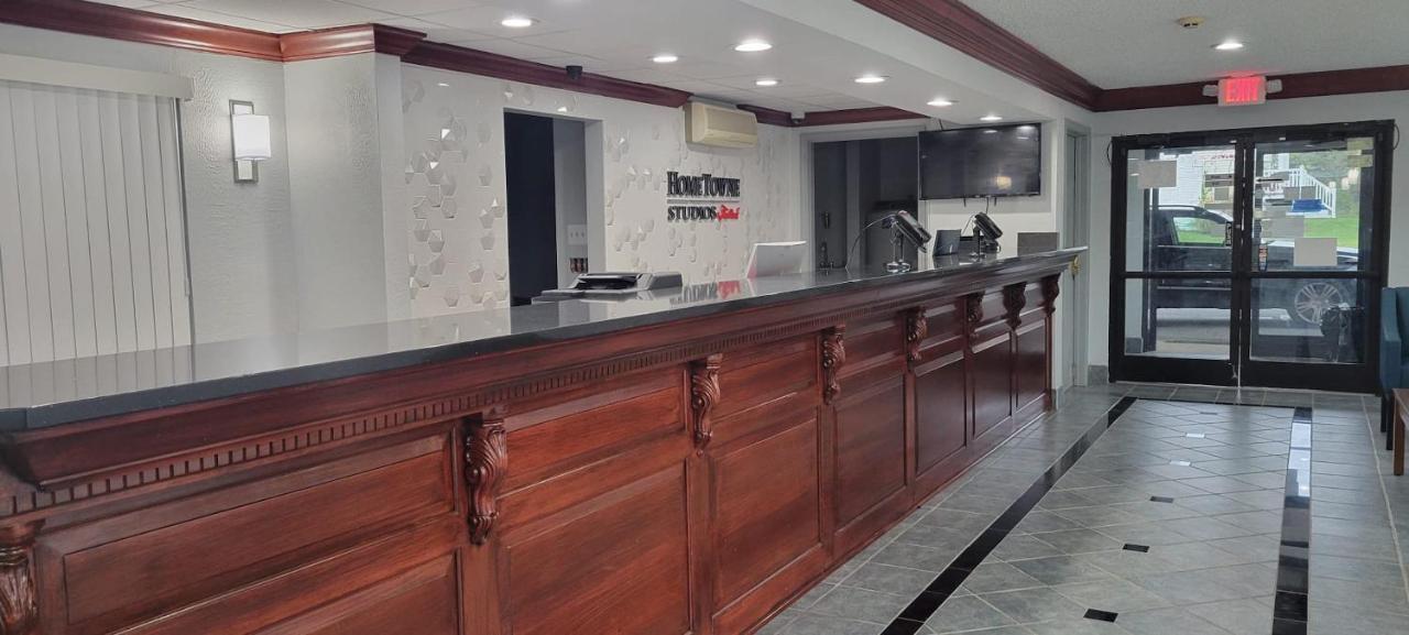 Hometowne Studios By Red Roof Egg Harbor-Atlantic City Airport Egg Harbor Township Esterno foto